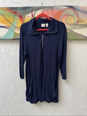Zenergy Chicos Navy Zip-Neck Tunic Top